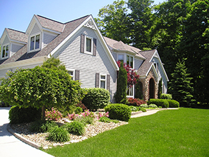 Landscapers and Lawncare Services in Tupelo, MS
